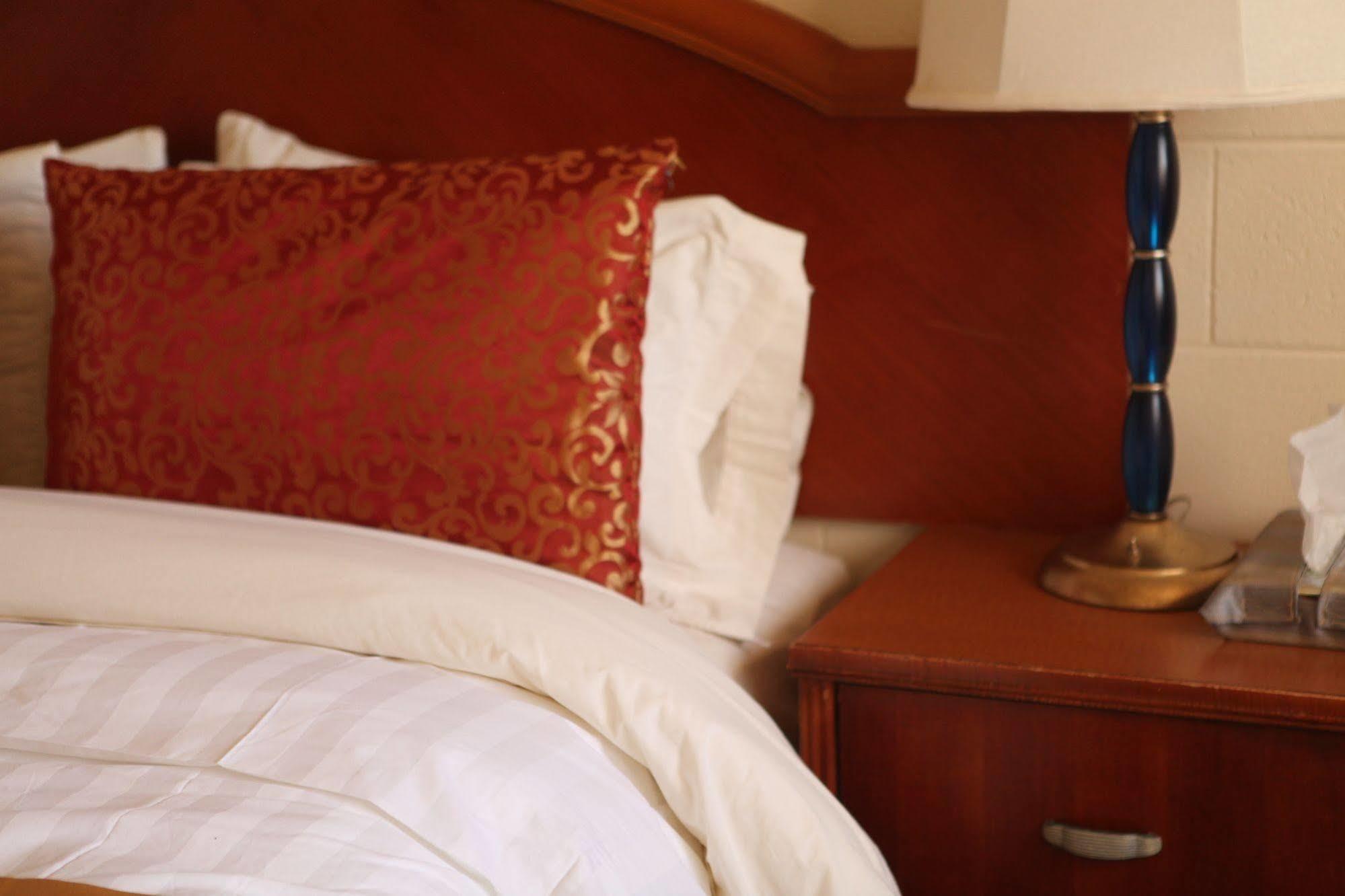 Arcadia Hotel Gering Екстер'єр фото